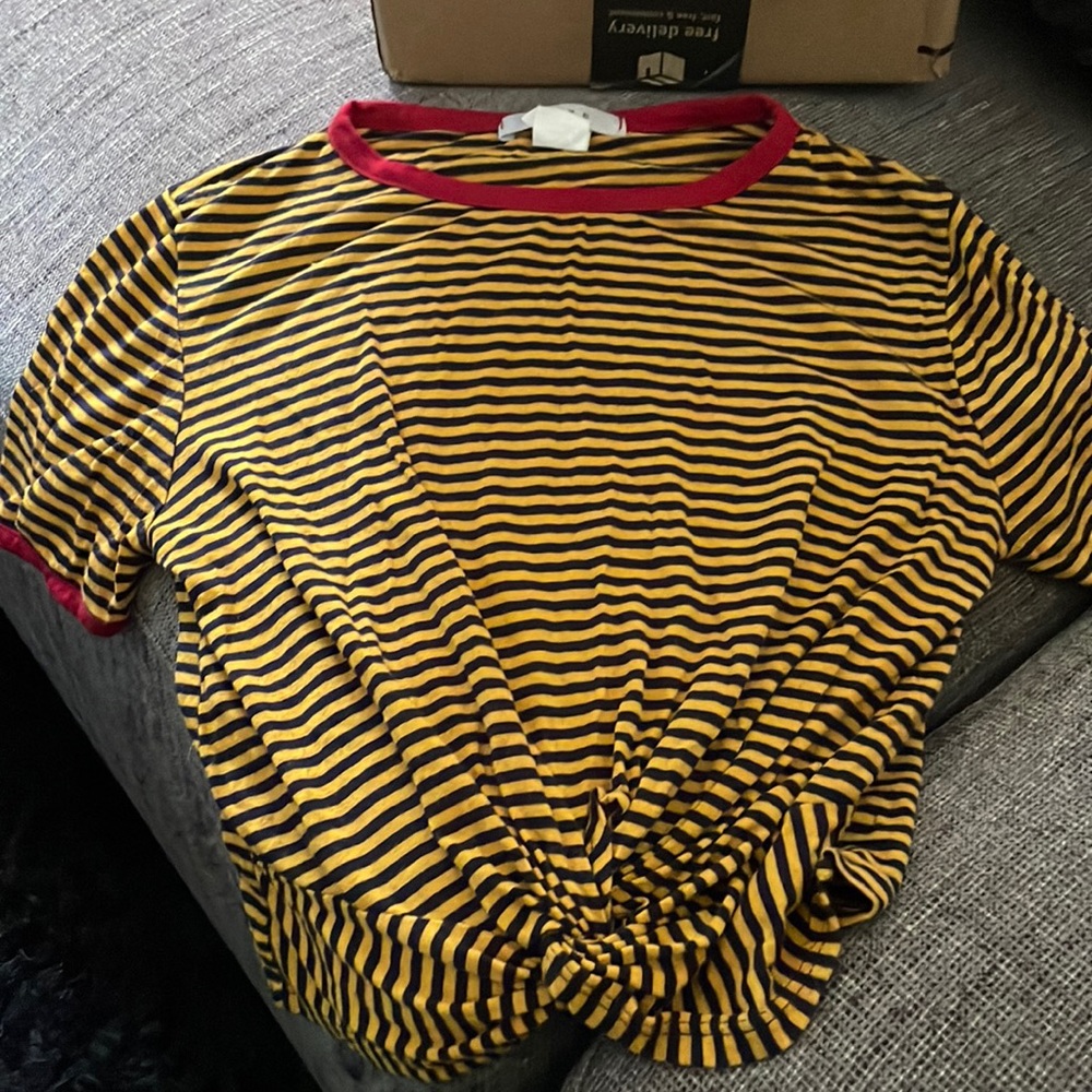 Crop top